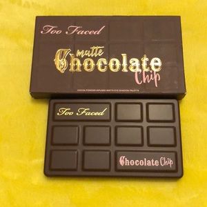 Too Faced Matte Chocolate Chip Eye Palette